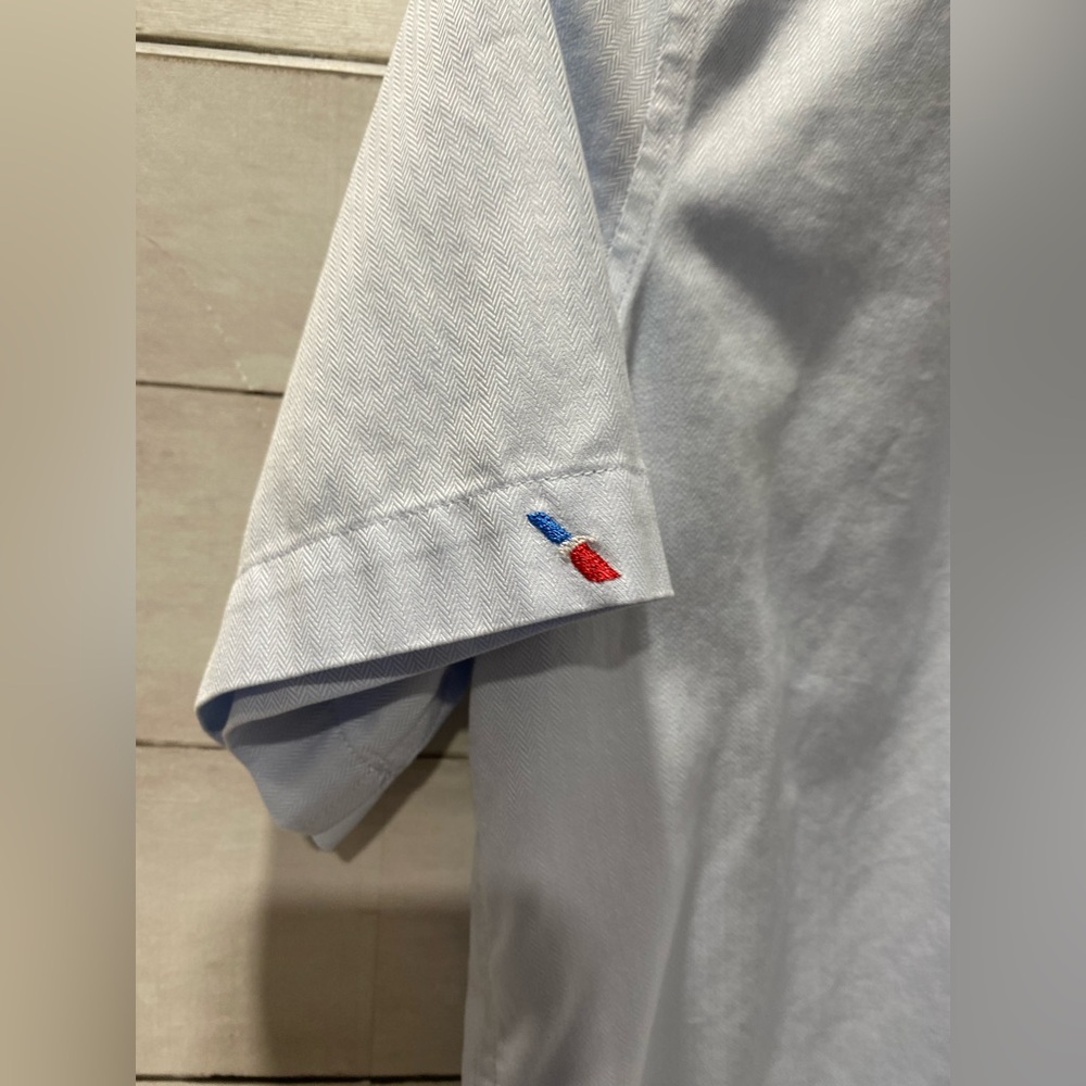 American Airlines Women's Button Up Collared Short Sleeve Blue Shirt Size 6 - Picture 4 of 15